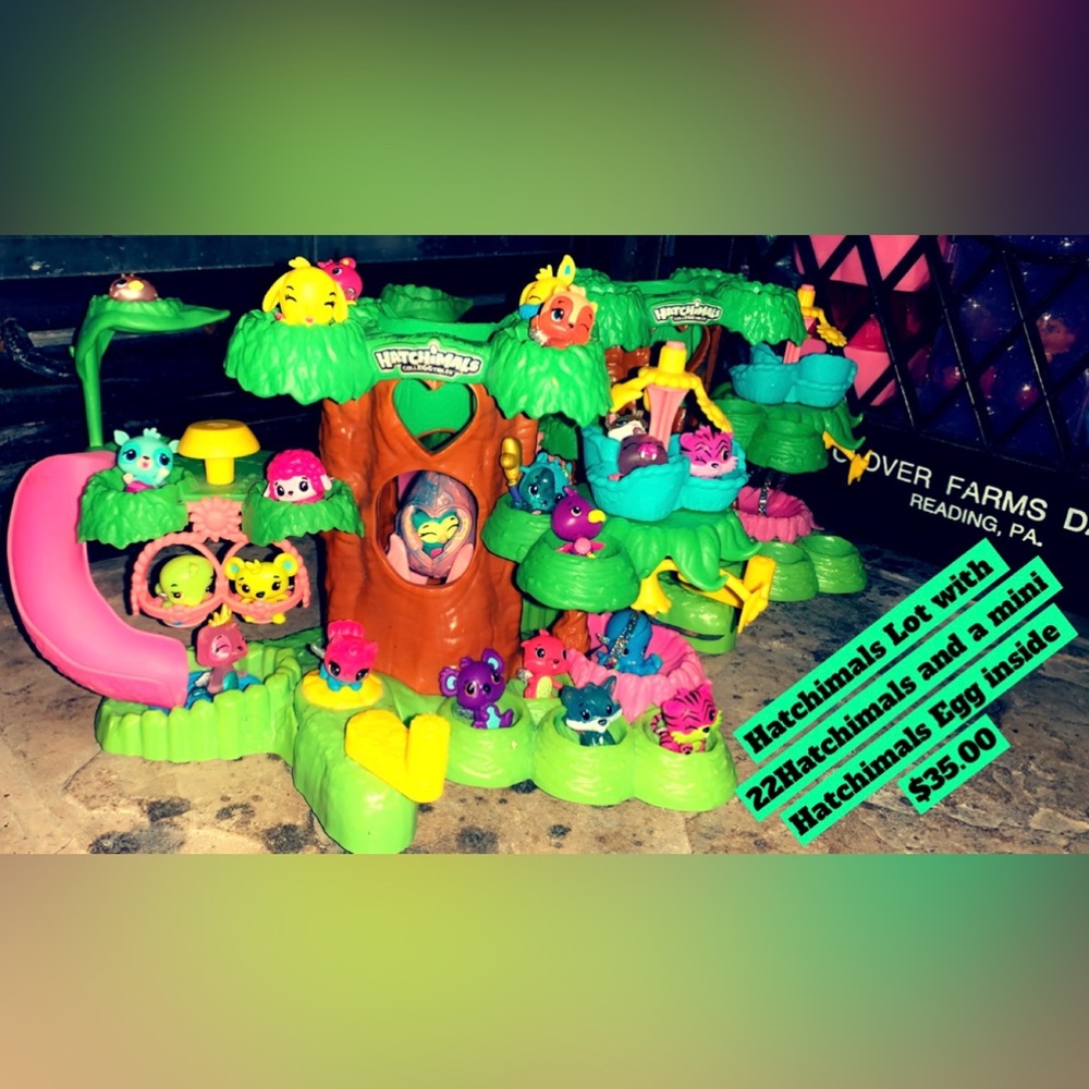 HatchimalS Island Play-Set With 22 Surprise Hatchimals